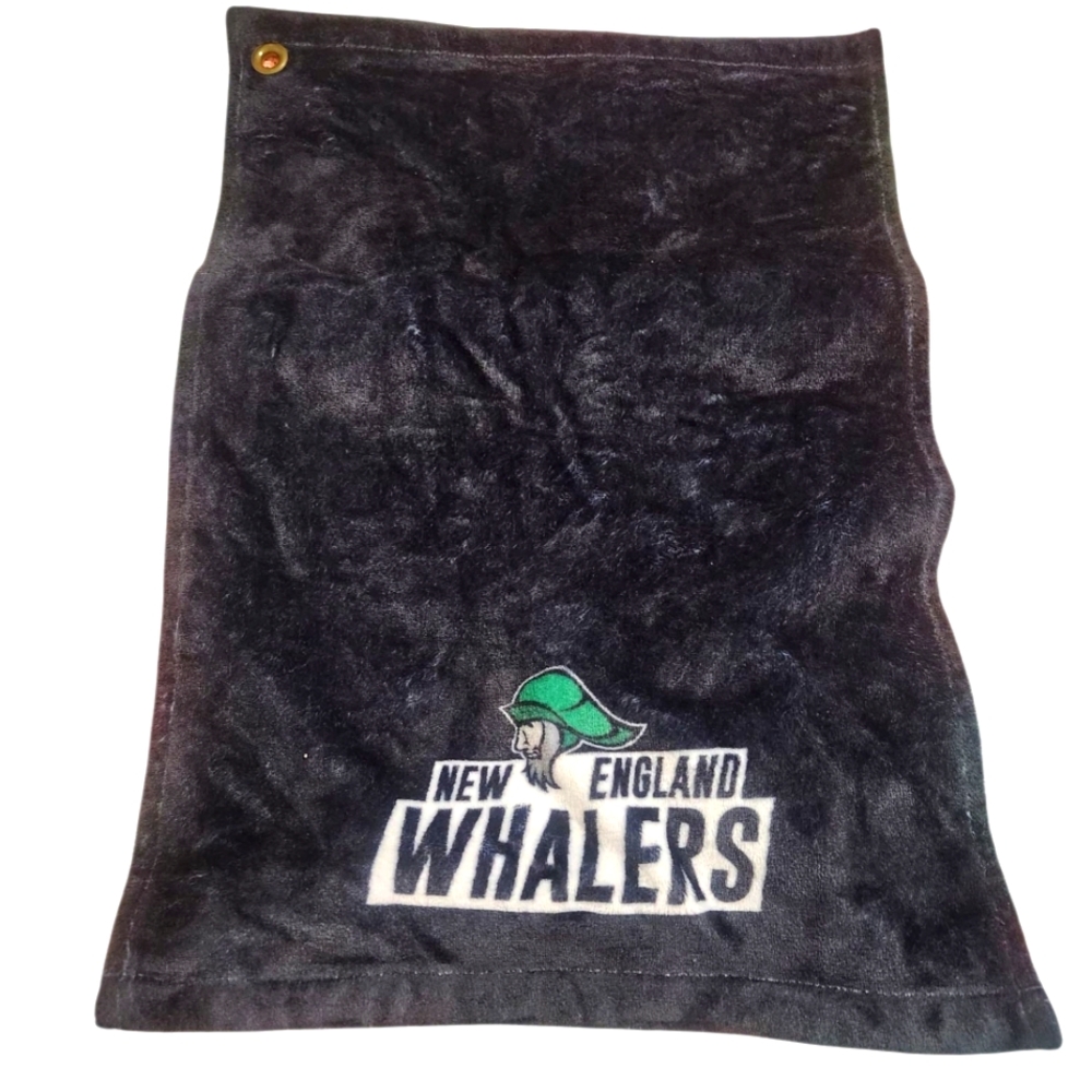 New England Whalers Towlet With Gromnet